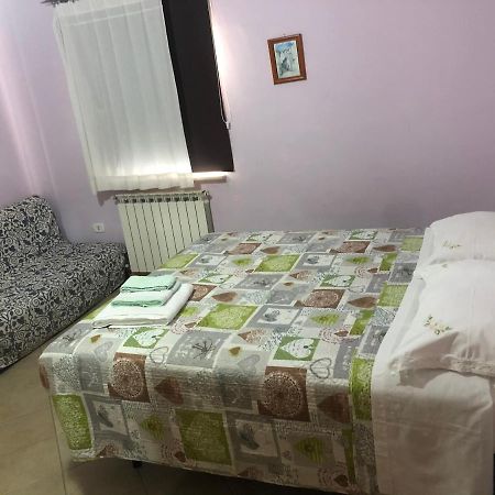 B&B Il Medioevo Pesche エクステリア 写真