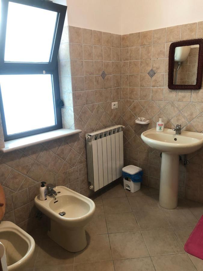 B&B Il Medioevo Pesche エクステリア 写真